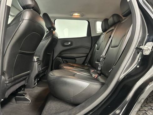 Used 2020 Jeep Compass Limited AWD/4WD image 18