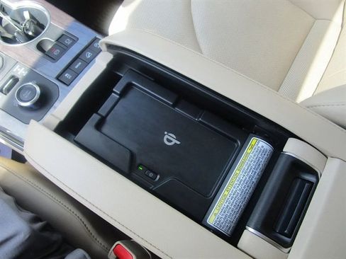 Used 2020 Toyota Highlander Limited image 26