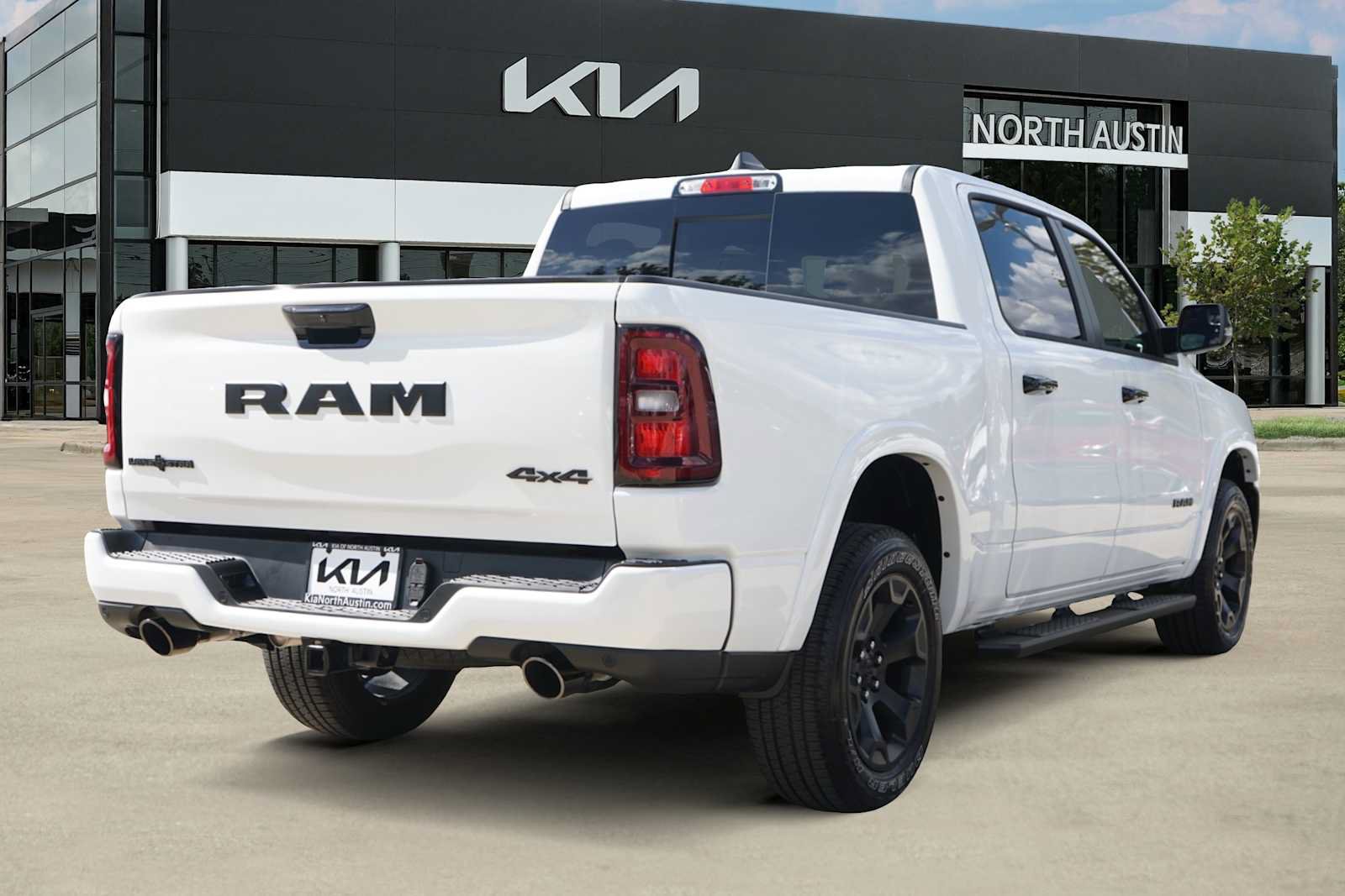 Used 2026 RAM 1500 Lone Star AWD/4WD image 5