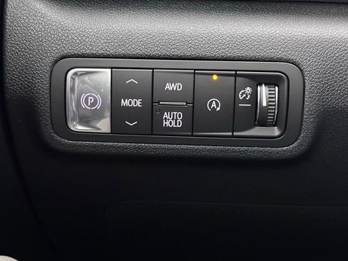 New 2026 GMC Terrain Elevation w/ Elevation Premium Package image 23