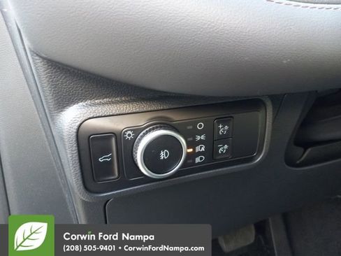 New 2025 Ford Explorer Active w/ Active Comfort Package image 13