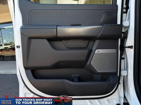 Used 2025 Ford F150 Lariat AWD/4WD image 19