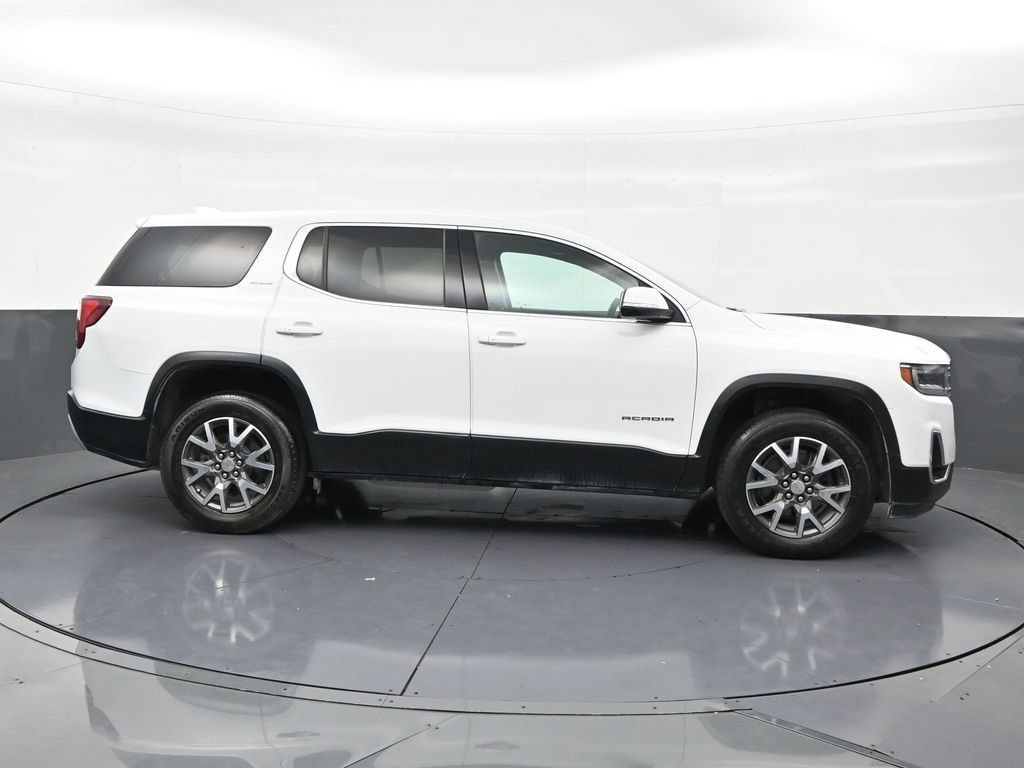 Used 2023 GMC Acadia SLE FWD image 6
