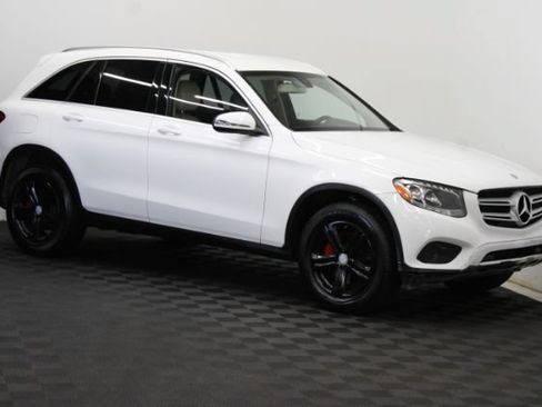 Used 2016 Mercedes-Benz GLC 300 image 1