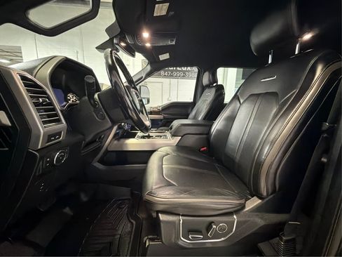 Used 2017 Ford F150 Platinum w/ Equipment Group 701A Luxury AWD/4WD image 9