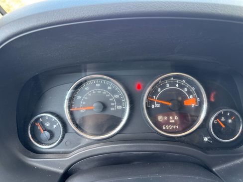 Used 2017 Jeep Compass Latitude AWD/4WD image 19