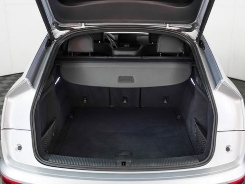 Certified 2023 Audi Q5 2.0T Premium Plus w/ Premium Plus Package image 12