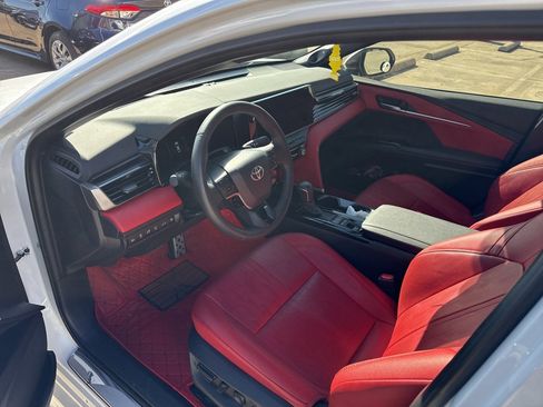 Used 2025 Toyota Camry XSE image 5