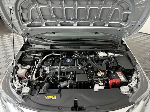 Used 2024 Toyota Corolla SE AWD/4WD image 31