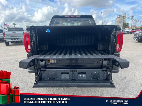 Certified 2024 GMC Sierra 1500 AT4X w/ AT4X AEV Edition image 11