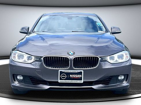 Used 2014 BMW 328i xDrive Sedan AWD/4WD image 2