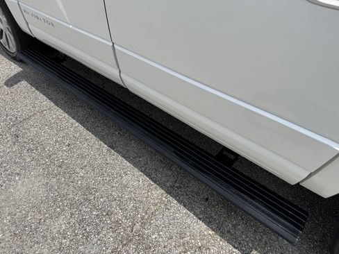 Used 2017 Lincoln Navigator L Reserve RWD image 12