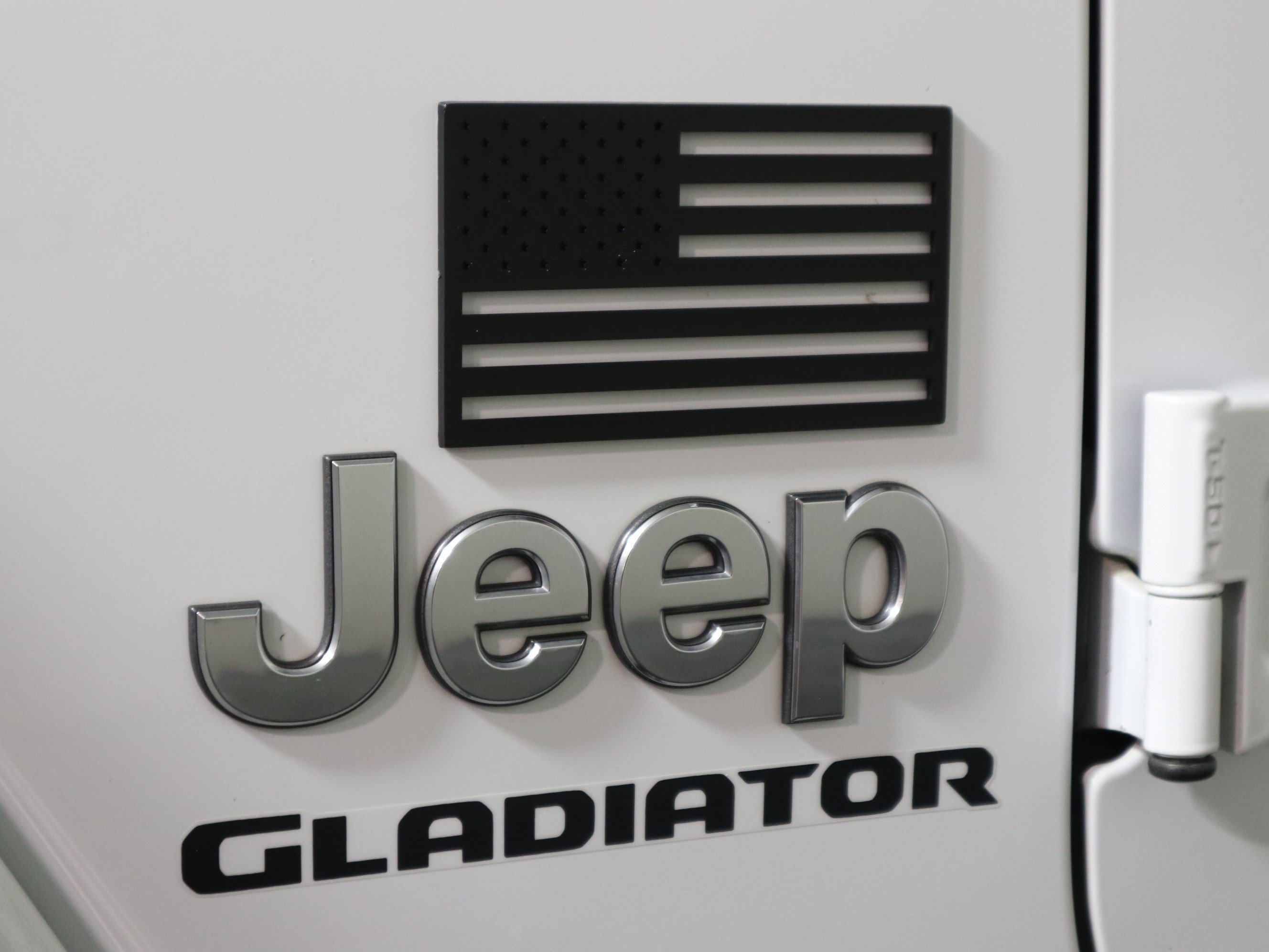 Used 2021 Jeep Gladiator Overland AWD/4WD image 36