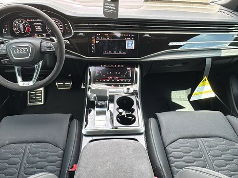 New 2026 Audi RS Q8 performance image 17