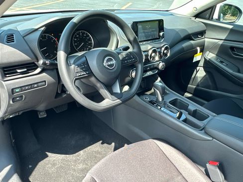 New 2025 Nissan Sentra S image 13