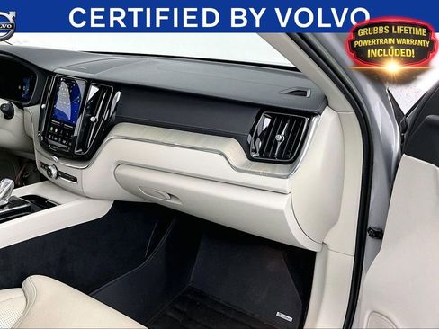 Used 2023 Volvo XC60 B5 Ultimate AWD/4WD image 21