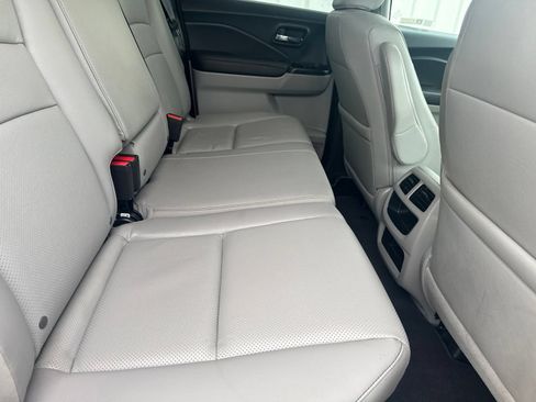 Used 2023 Honda Ridgeline RTL image 21