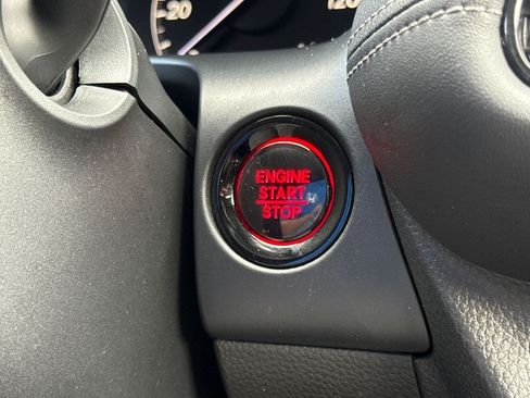 Certified 2024 Honda HR-V EX-L image 26