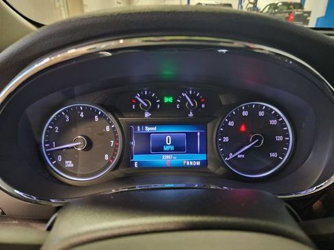 Used 2022 Buick Encore Preferred w/ Safety Package FWD image 22