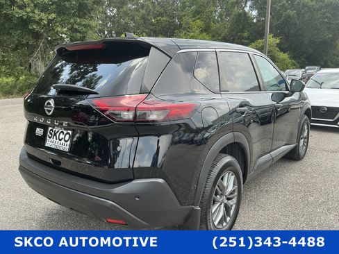 Used 2021 Nissan Rogue S FWD image 5