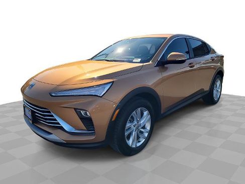 Used 2024 Buick Envista Preferred image 1