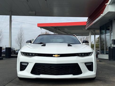 Used 2018 Chevrolet Camaro SS image 7
