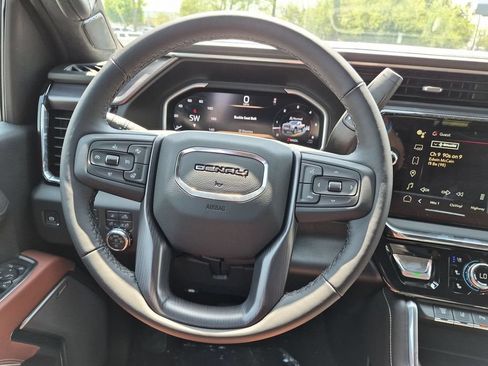 New 2026 GMC Sierra 2500 Denali Ultimate AWD/4WD image 14
