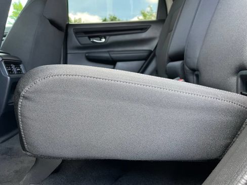 Certified 2025 Honda CR-V LX image 39