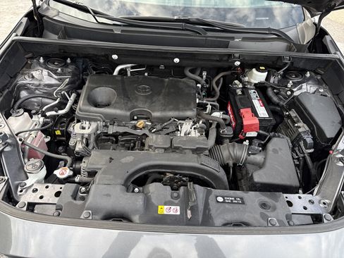 Used 2019 Toyota RAV4 LE w/ All Weather Liner Package image 10