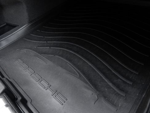 Certified 2025 Porsche Taycan AWD/4WD image 28