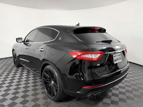 Used 2018 Maserati Levante AWD/4WD image 20