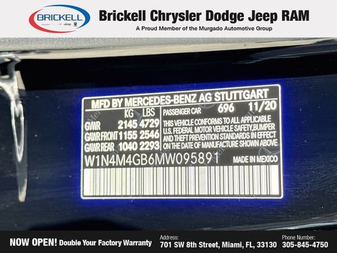 Used 2021 Mercedes-Benz GLB 250 w/ Premium Package image 44