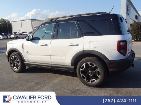 Used 2023 Ford Bronco Sport Outer Banks w/ Tech Package AWD/4WD image 6