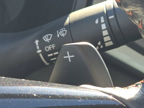 Used 2024 Nissan Altima 2.5 SR image 10