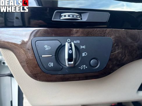 Used 2017 Audi Q7 3.0T Premium Plus AWD/4WD image 38
