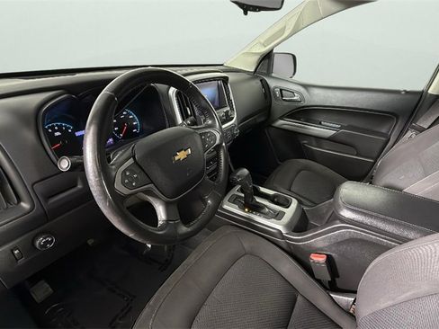 Used 2019 Chevrolet Colorado LT image 18