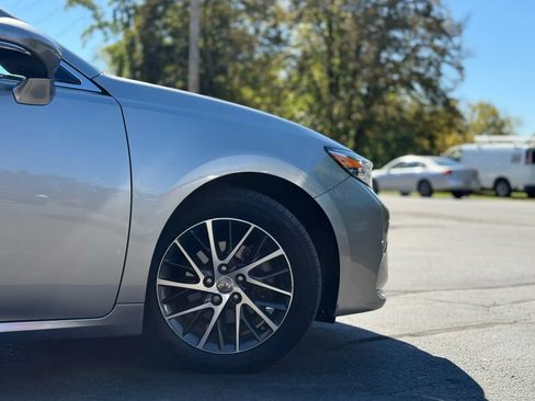 Used 2016 Lexus ES 350 ES 350 Sedan 4D image 54