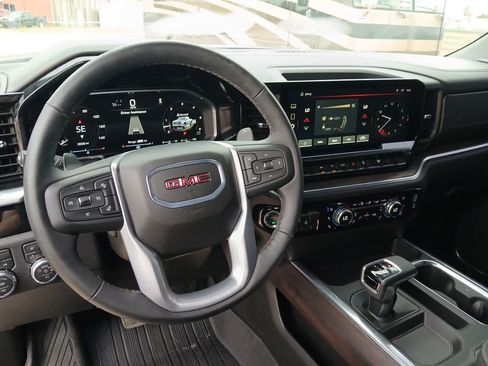 Used 2026 GMC Sierra 1500 SLT w/ SLT Premium Package AWD/4WD image 27