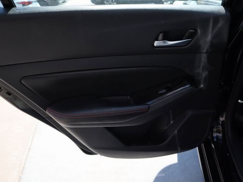 Used 2024 Nissan Altima 2.5 SR image 15