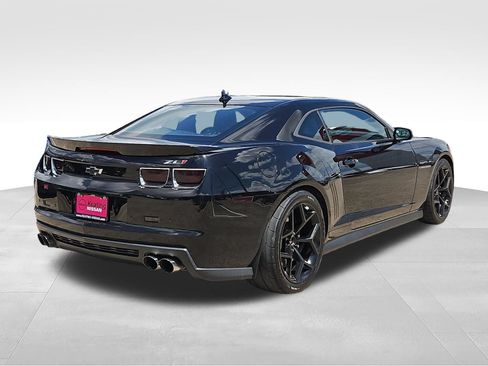 Used 2012 Chevrolet Camaro ZL1 RWD image 8