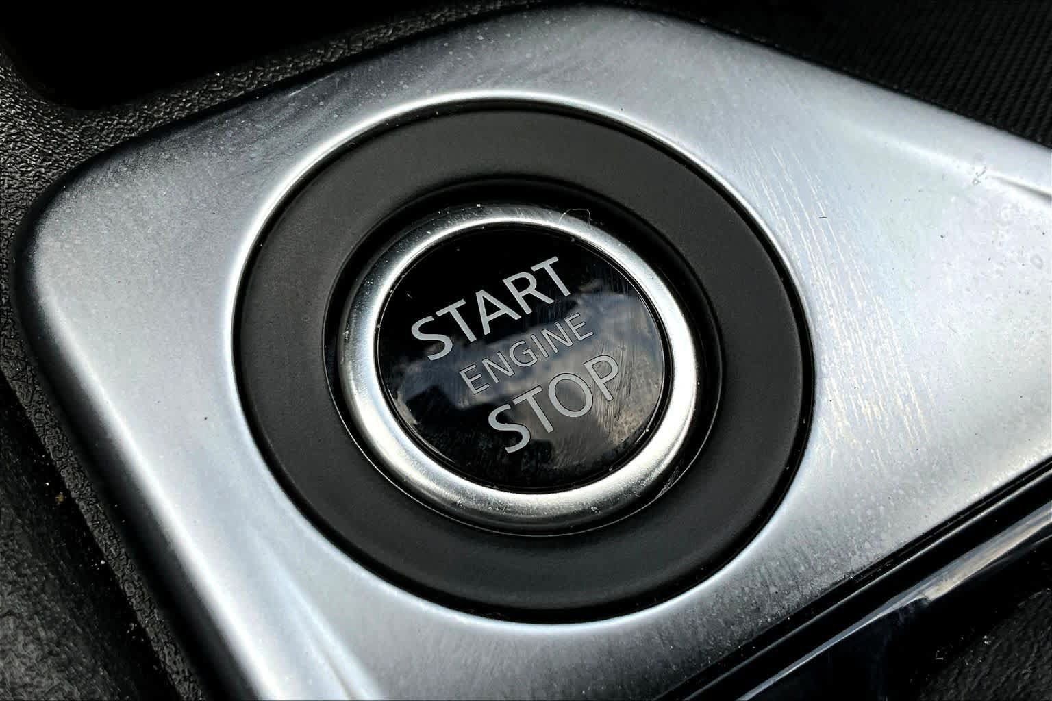 Used 2025 Nissan Sentra SV w/ Trunk Package FWD image 30