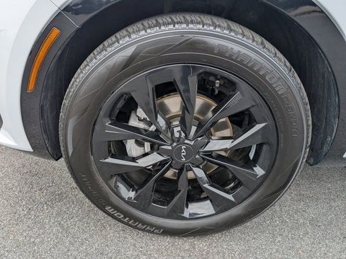 Used 2022 Kia Sorento SX image 12