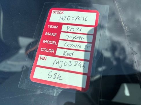 Used 2021 Toyota Corolla SE FWD image 10