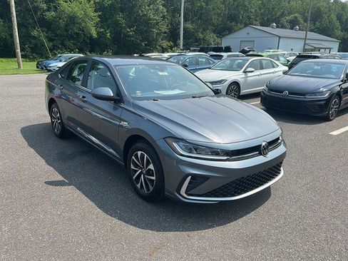 New 2025 Volkswagen Jetta S image 5