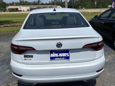 Used 2019 Volkswagen Jetta SEL Premium FWD image 5