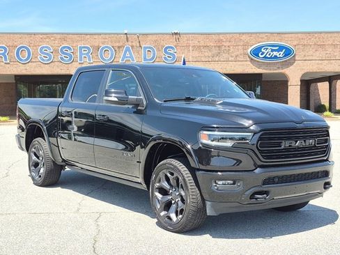 Used 2020 RAM 1500 Limited w/ Black Appearance Package AWD/4WD image 1