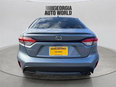 Used 2021 Toyota Corolla SE image 11