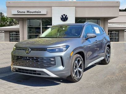 New 2026 Volkswagen Tiguan SE