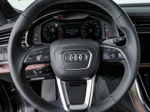 Used 2026 Audi Q7 3.0T Premium w/ Convenience Plus Package AWD/4WD image 10