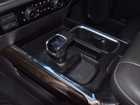 Used 2024 Chevrolet Silverado 1500 RST image 30